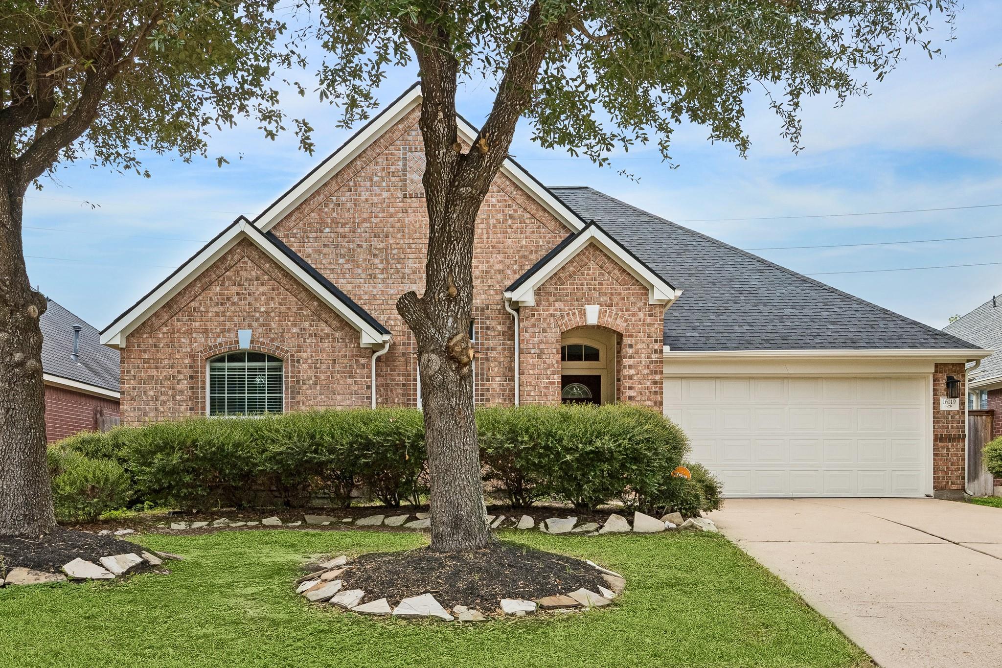 16119 Fleethaven Lane — photo