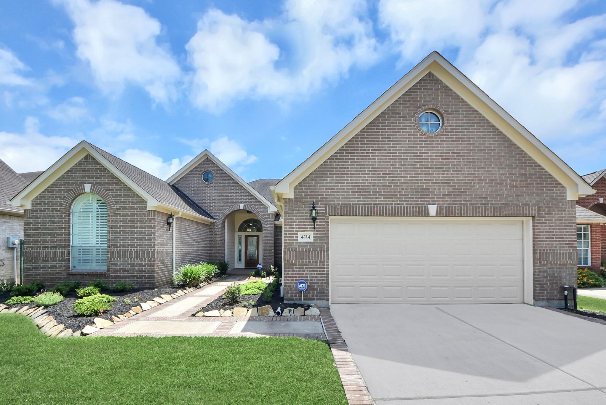 4214 Cambry Park — photo