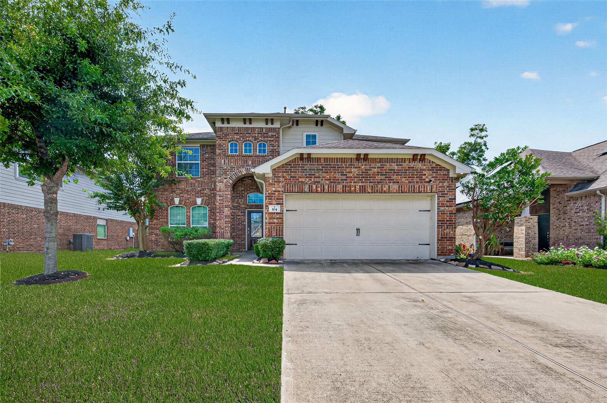 104 Long Meadow Court — photo