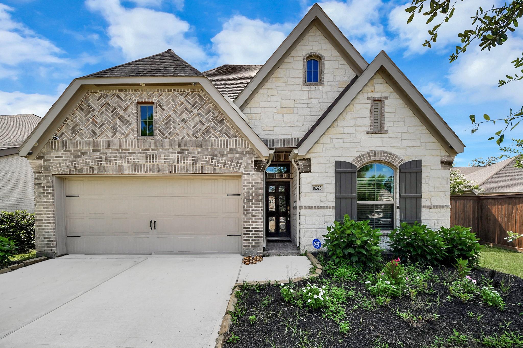 16323 Tulipan Spring Trail — photo