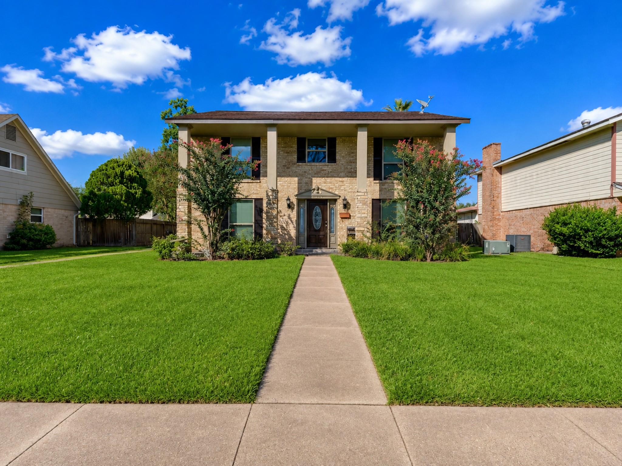 10819 Sagetrail Drive — photo