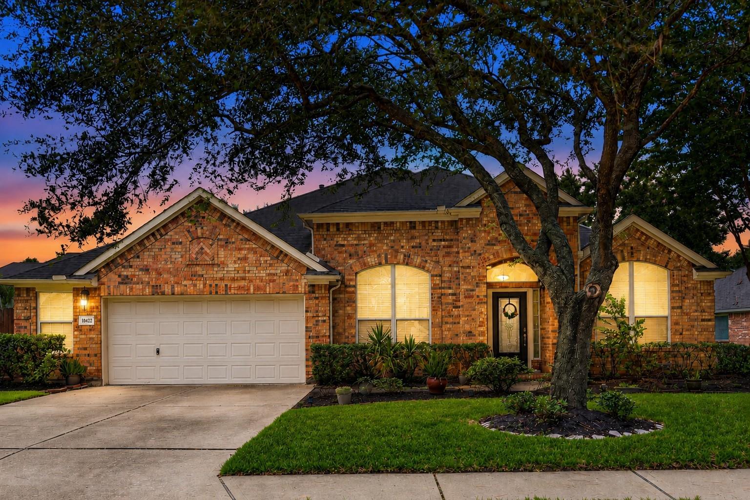 10422 Pavonia Drive — photo