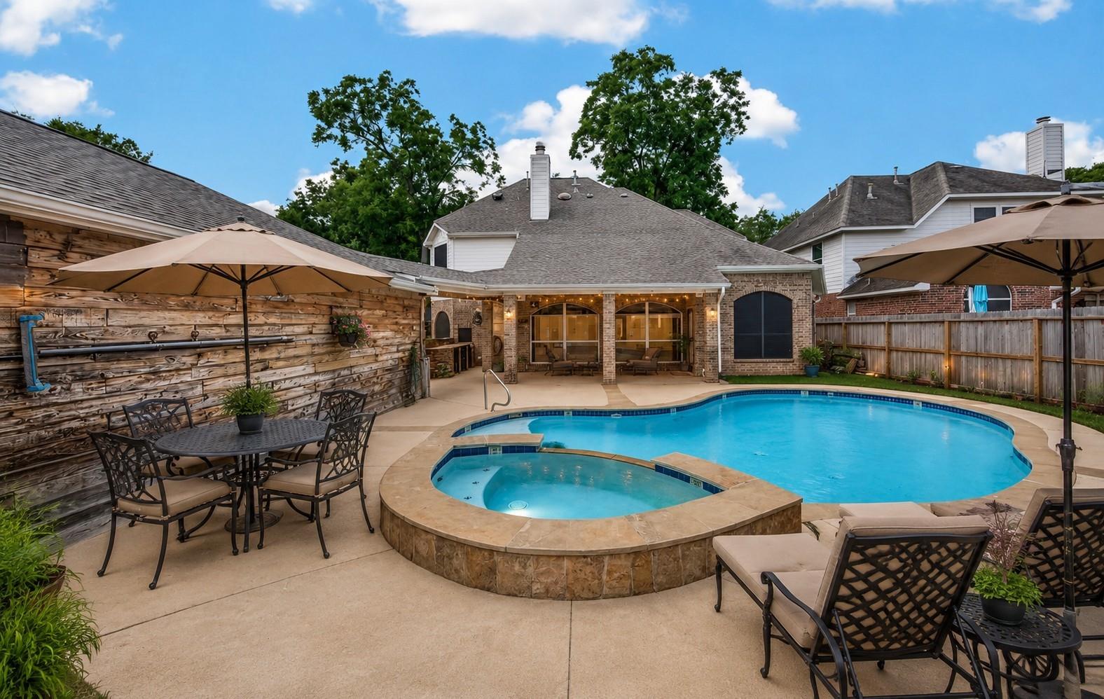 1414 Pecan Crossing Drive — photo