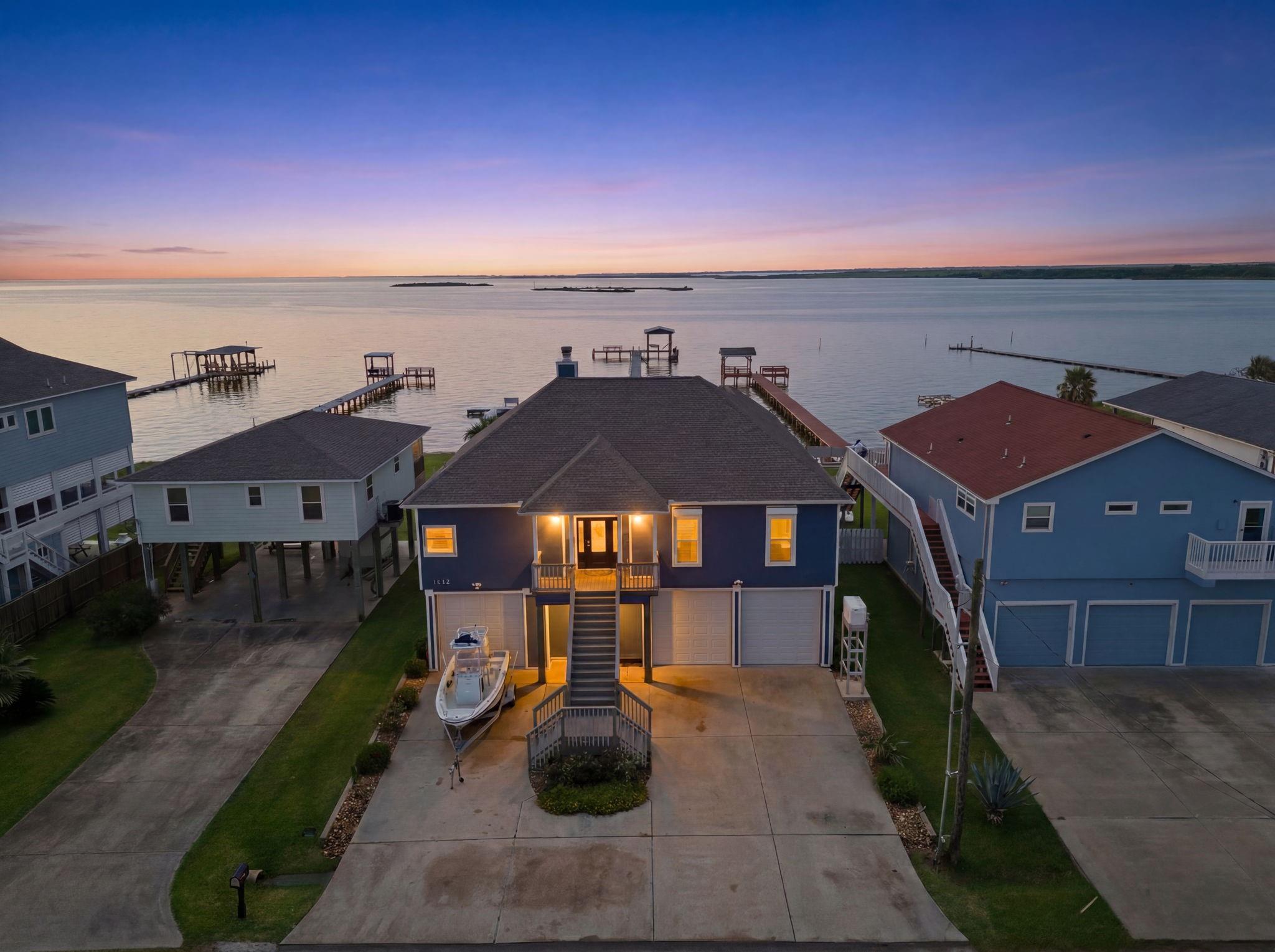 1623 Dick Bay Drive — photo