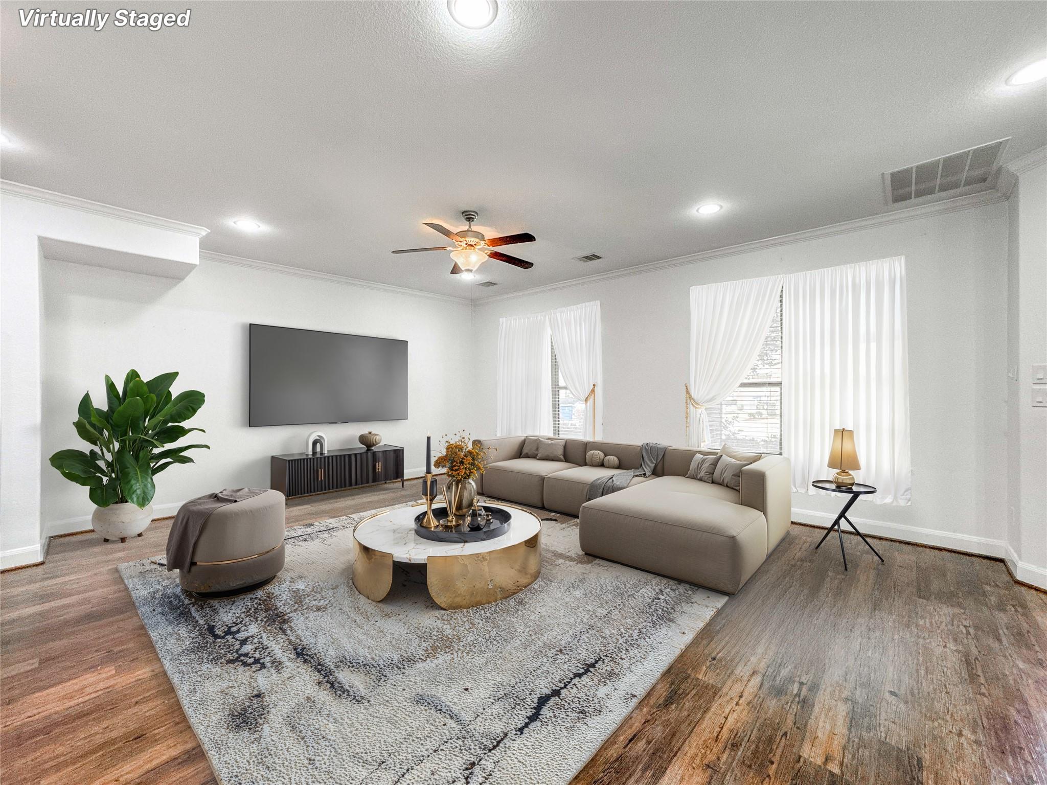 717 Via Lago — photo