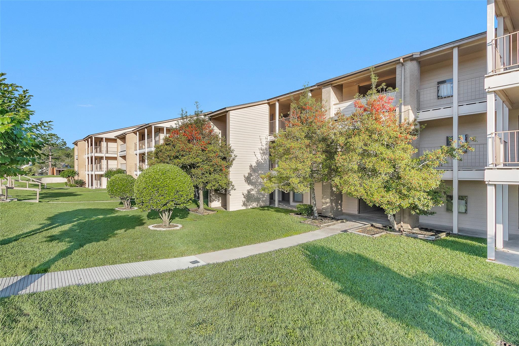 306D Lakeview Terrace Terrace #306D — photo