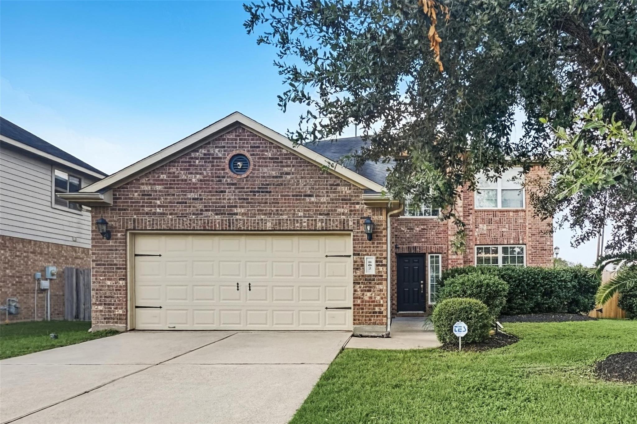 802 Glen Abbey Drive — photo