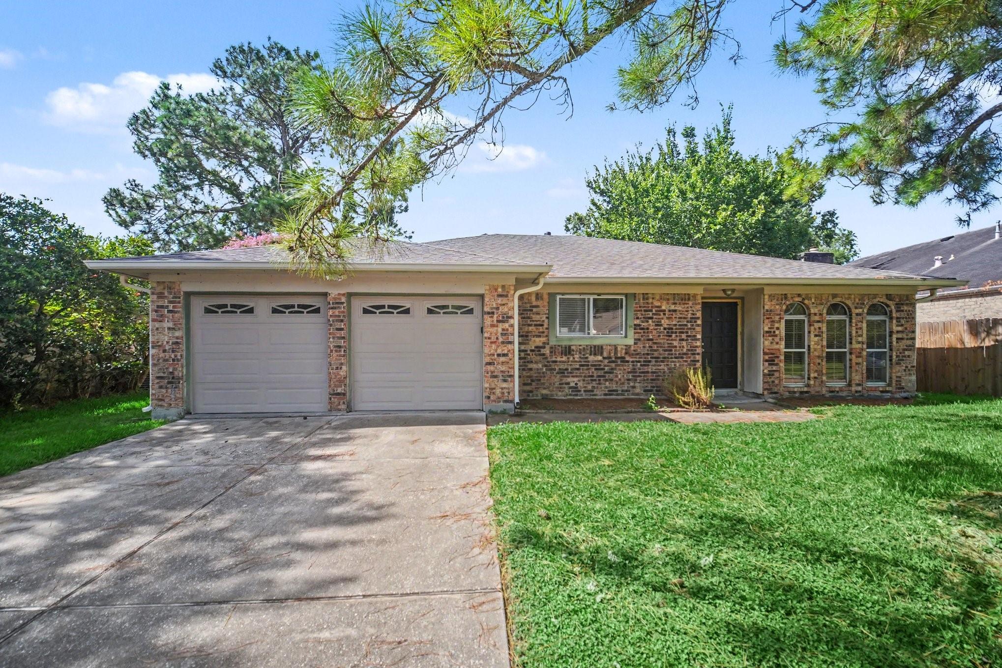 16463 Hickory Knoll Drive — photo