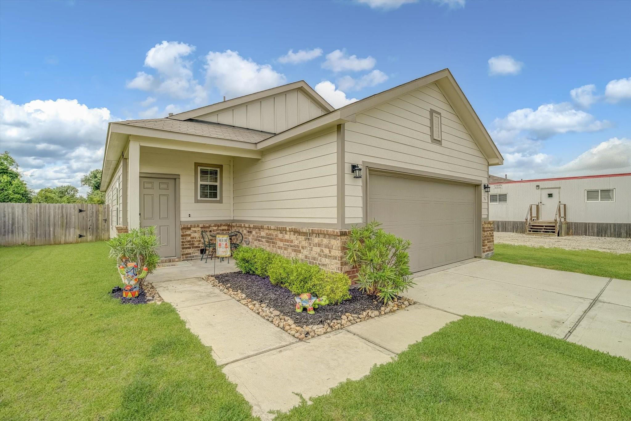 794 Westpointe Drive — photo
