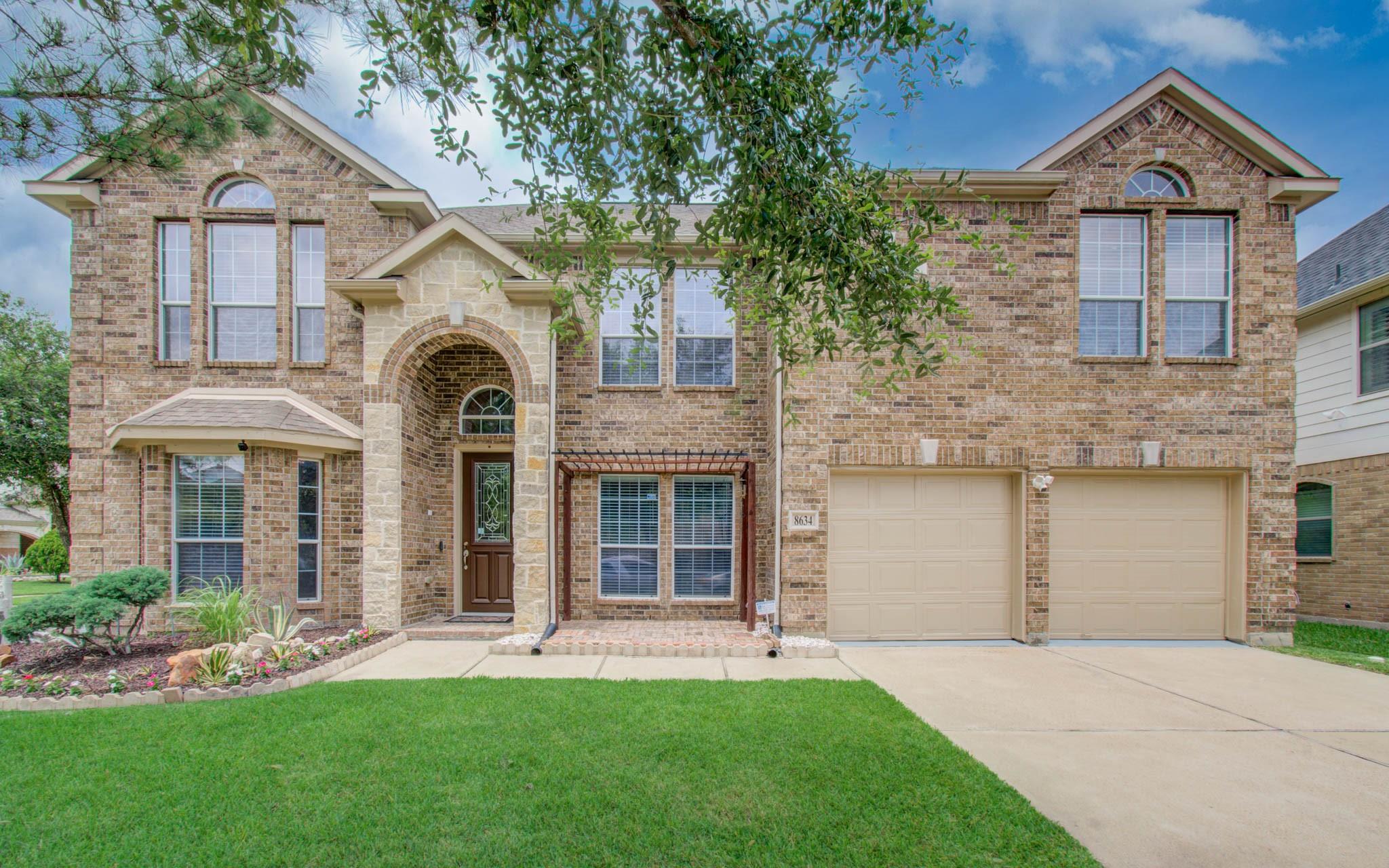 8634 Cape Royal Drive — photo