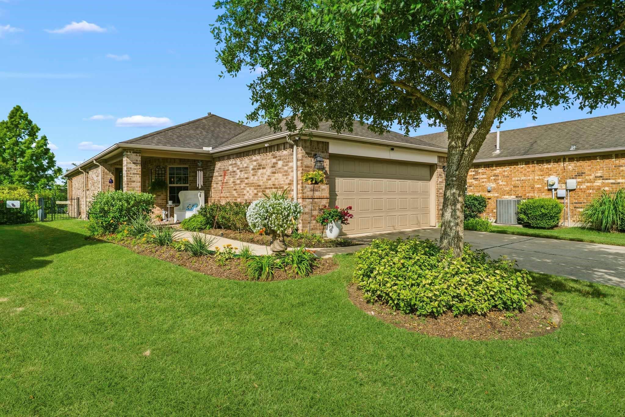 3011 Dandelion Drive — photo