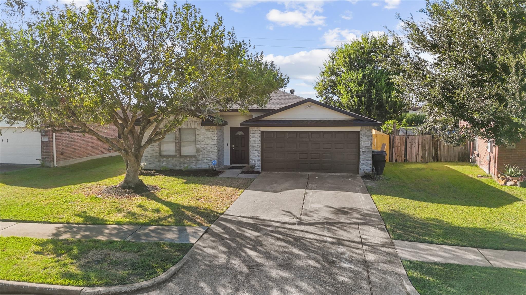 16614 W Ripple Ridge Drive — photo