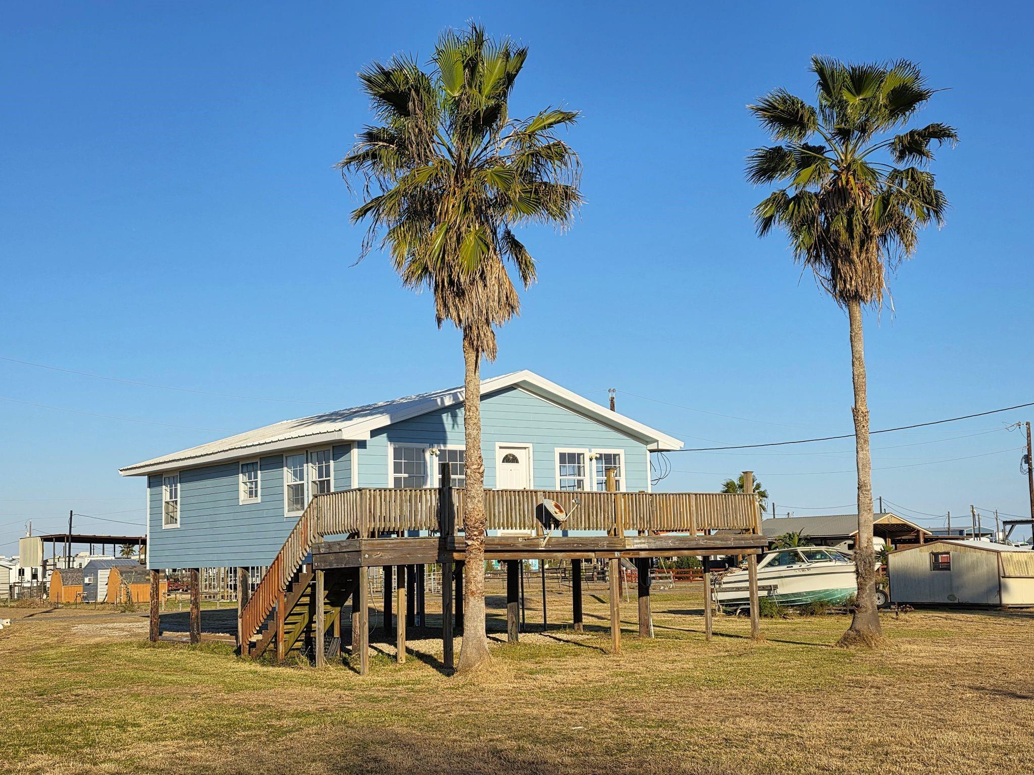 405 Blue Water Boulevard — photo