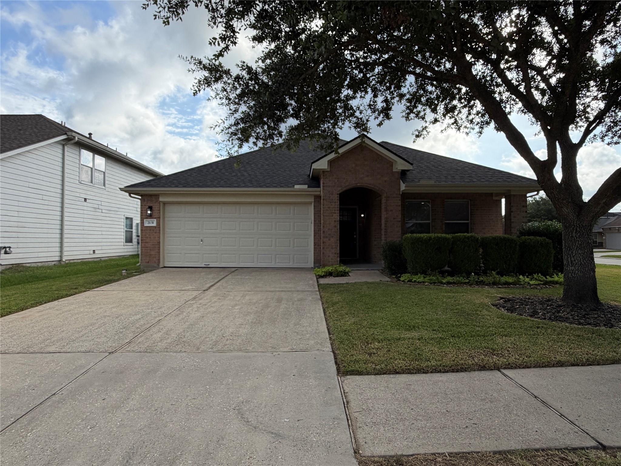 2131 Pickwick Pines Drive — photo