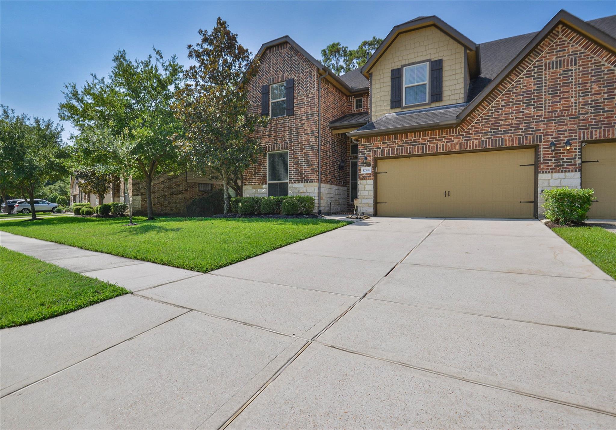12218 Valley Lodge Parkway — photo