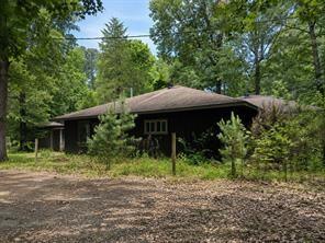 360 L R Outlaw Lane — photo