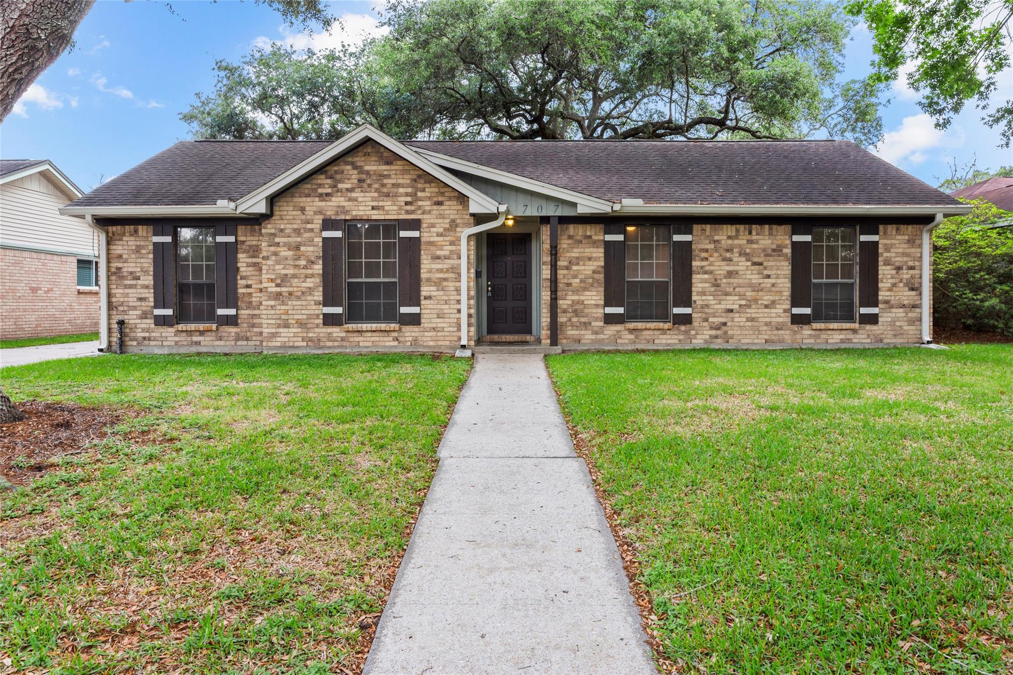707 Briargrove Drive — photo