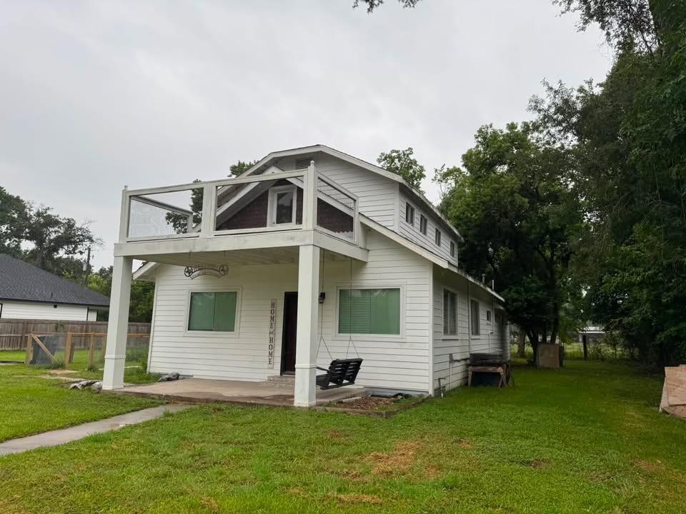8105 Parker Road — photo