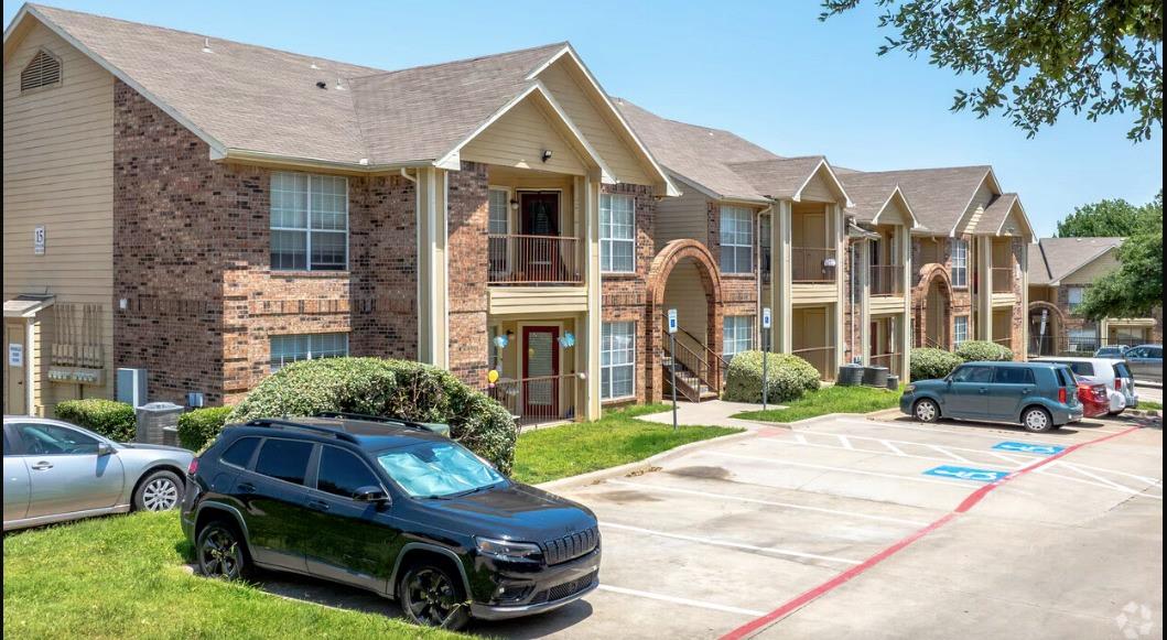 601 E Ash Lane, Euless, TX 76039 — photo 2