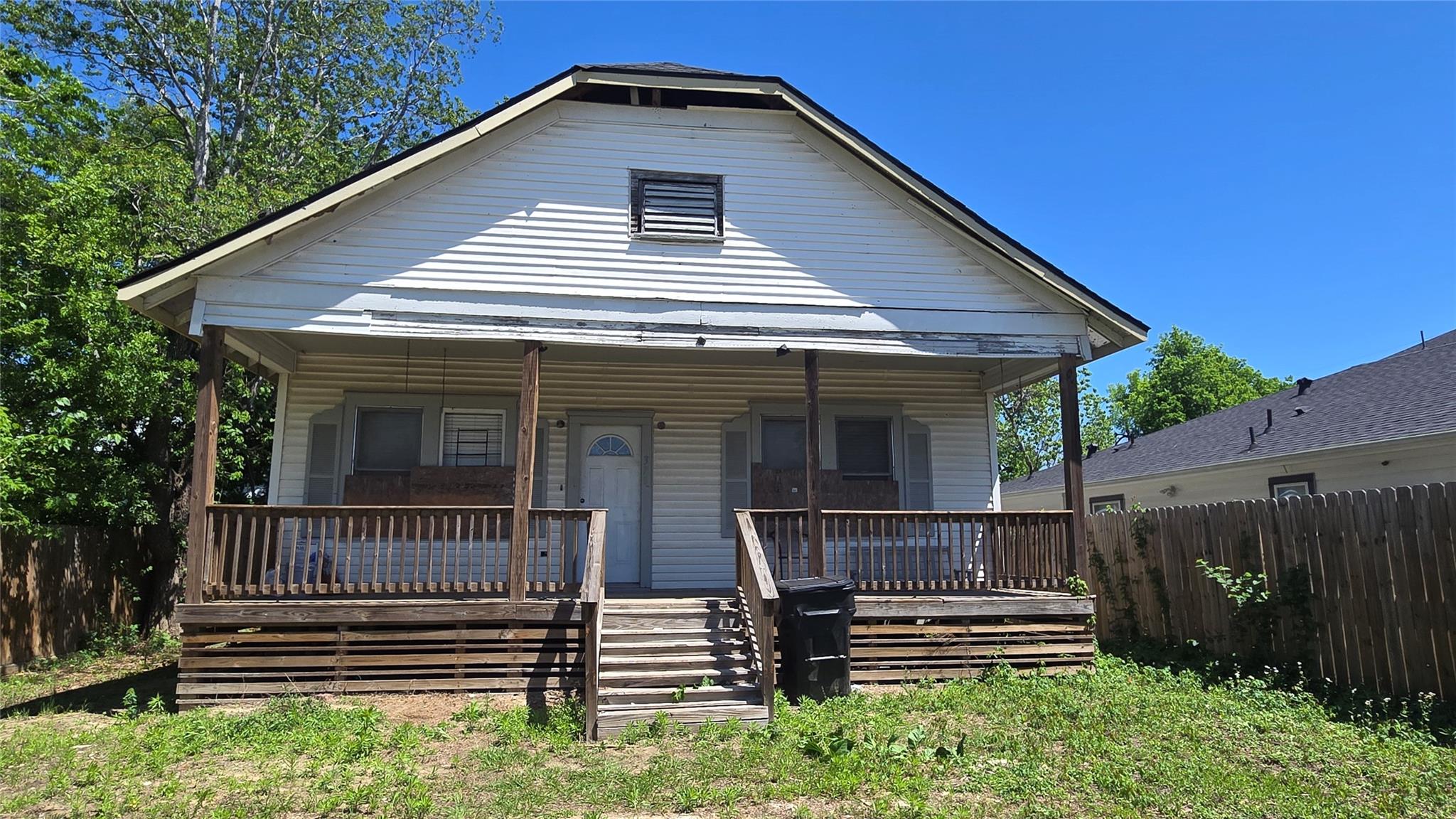3731 Mainer Street — photo