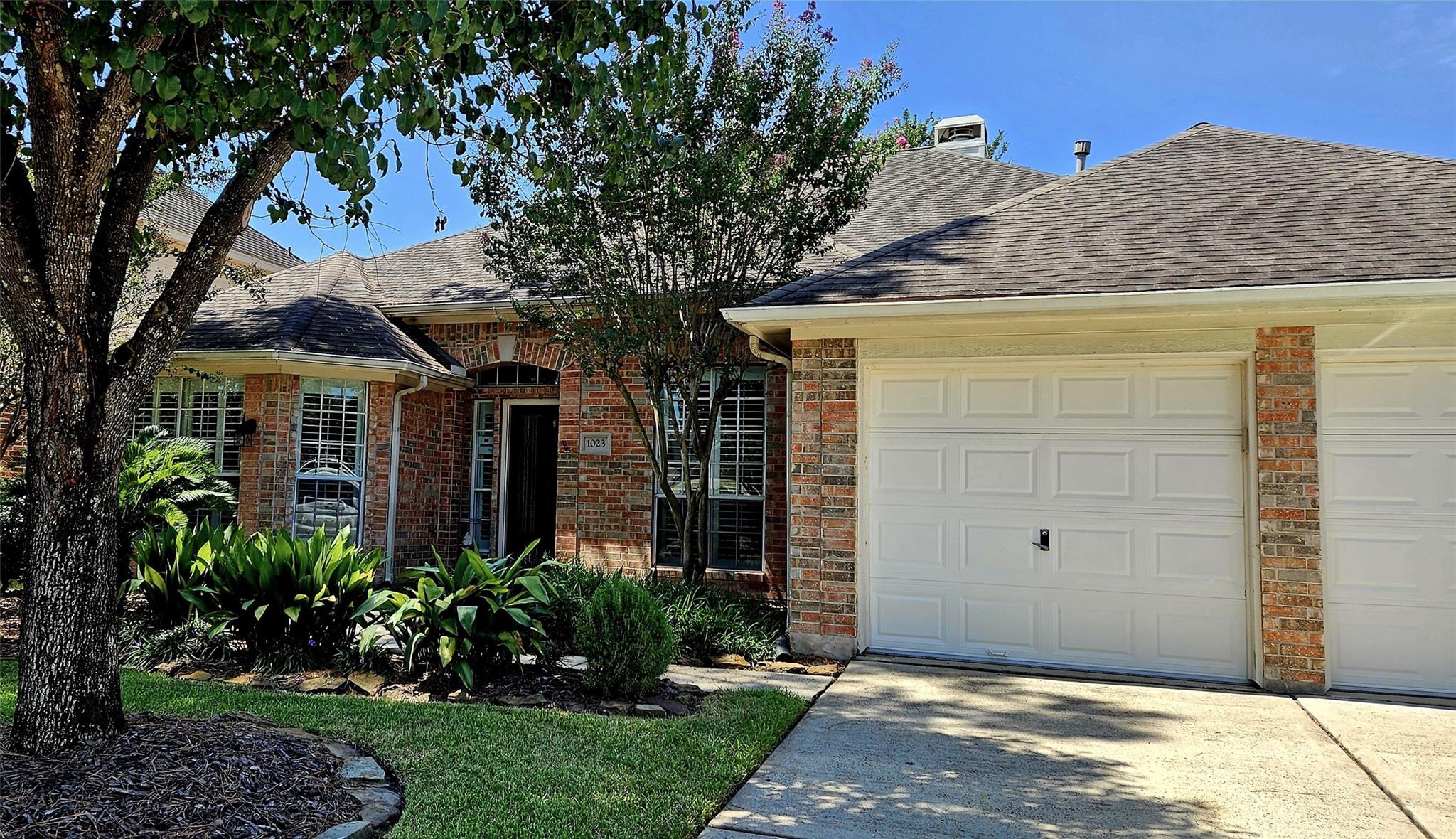 1023 Compass Cove Circle — photo