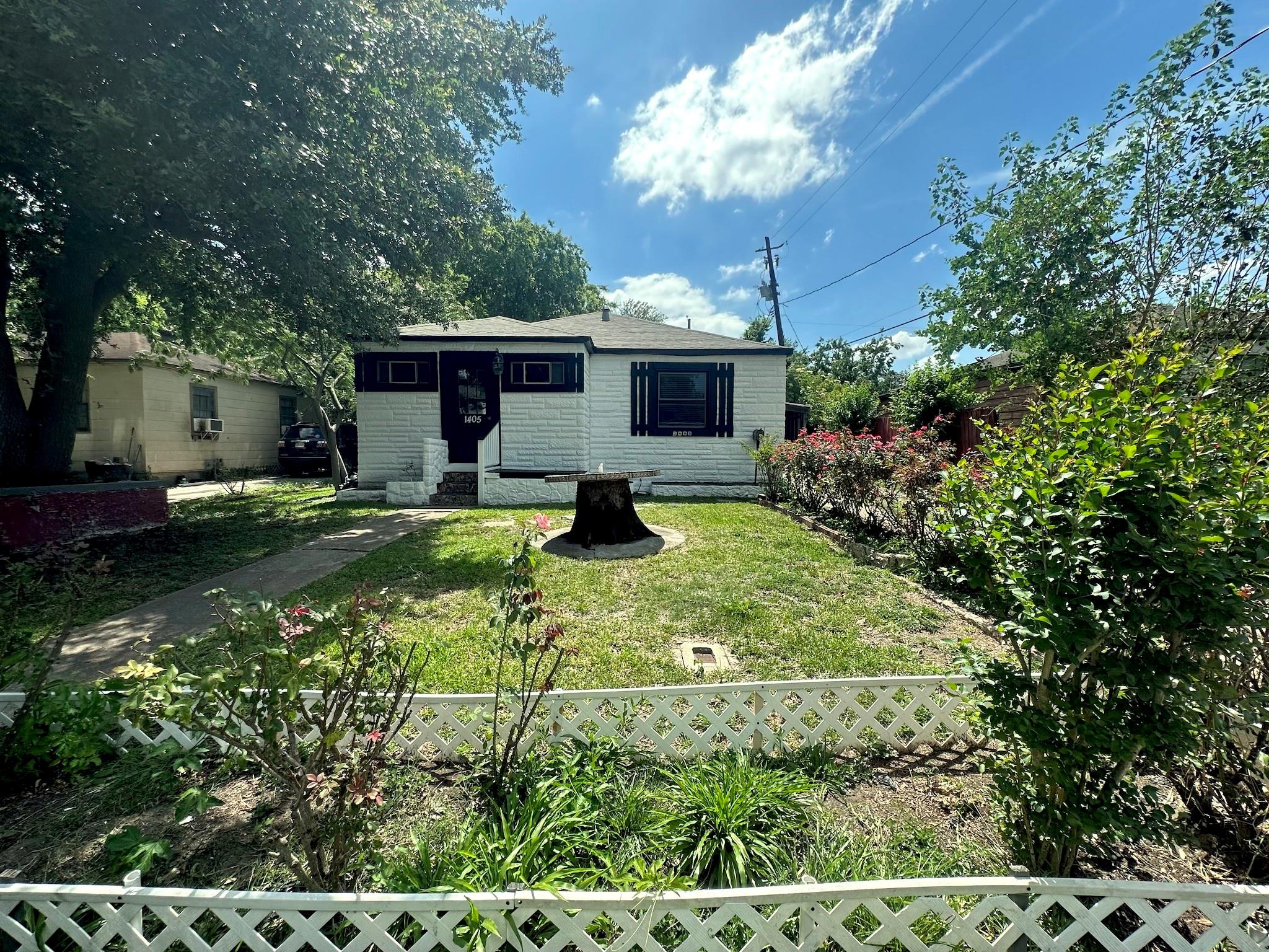 1405 Westway Street — photo