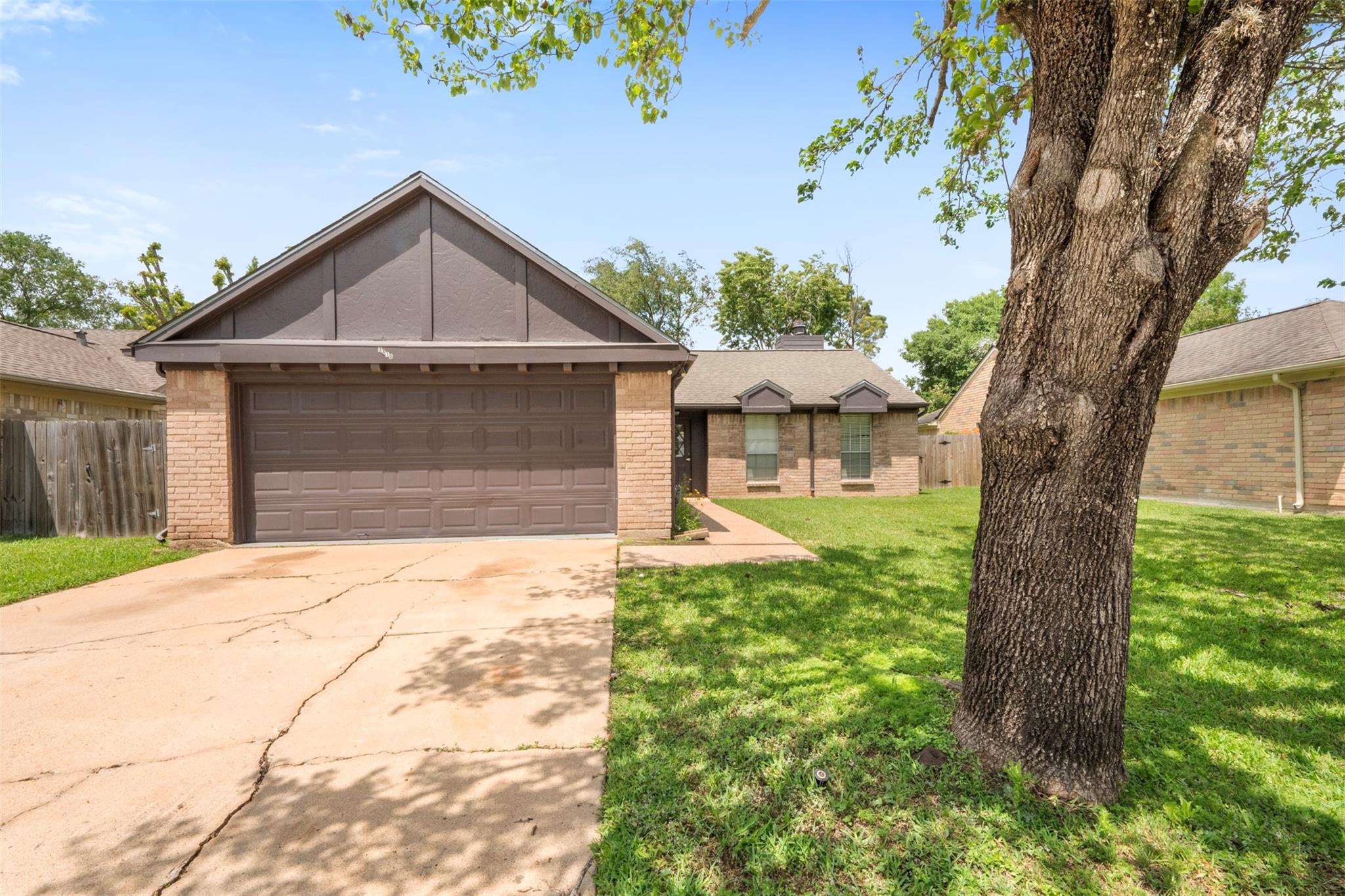3410 E Heatherock Circle — photo
