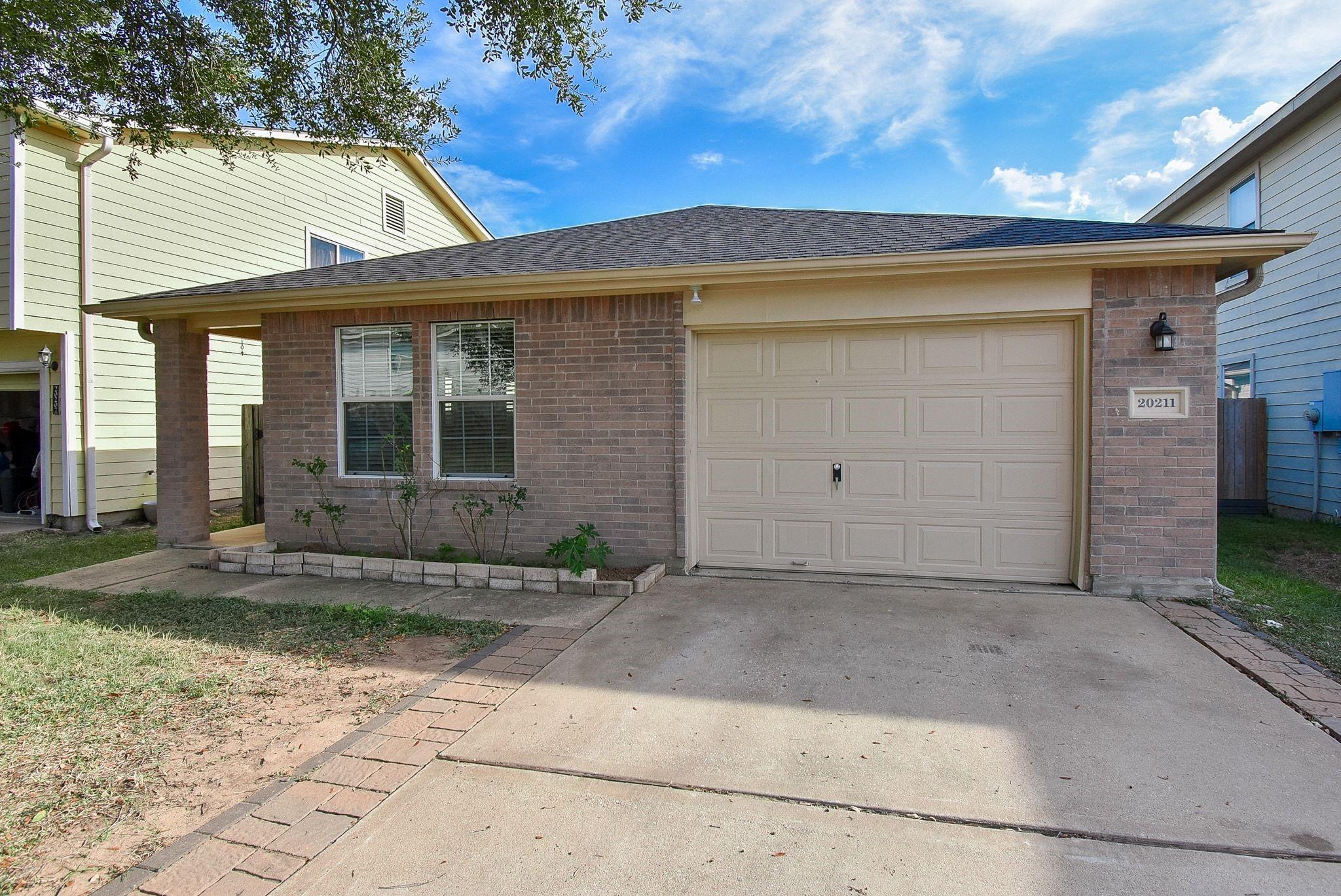 20211 Baron Brook Drive — photo