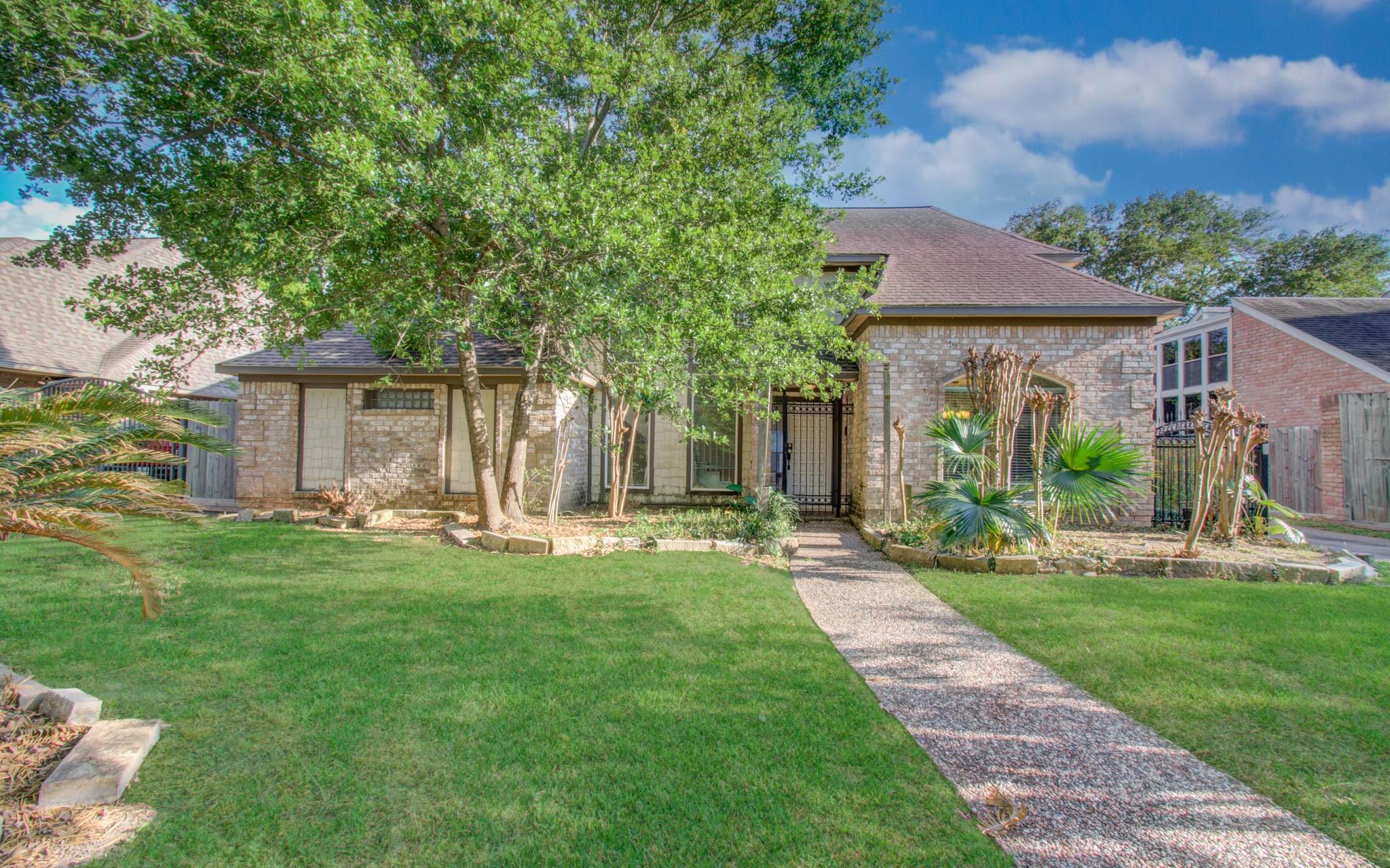 11427 Highgrove Drive — photo