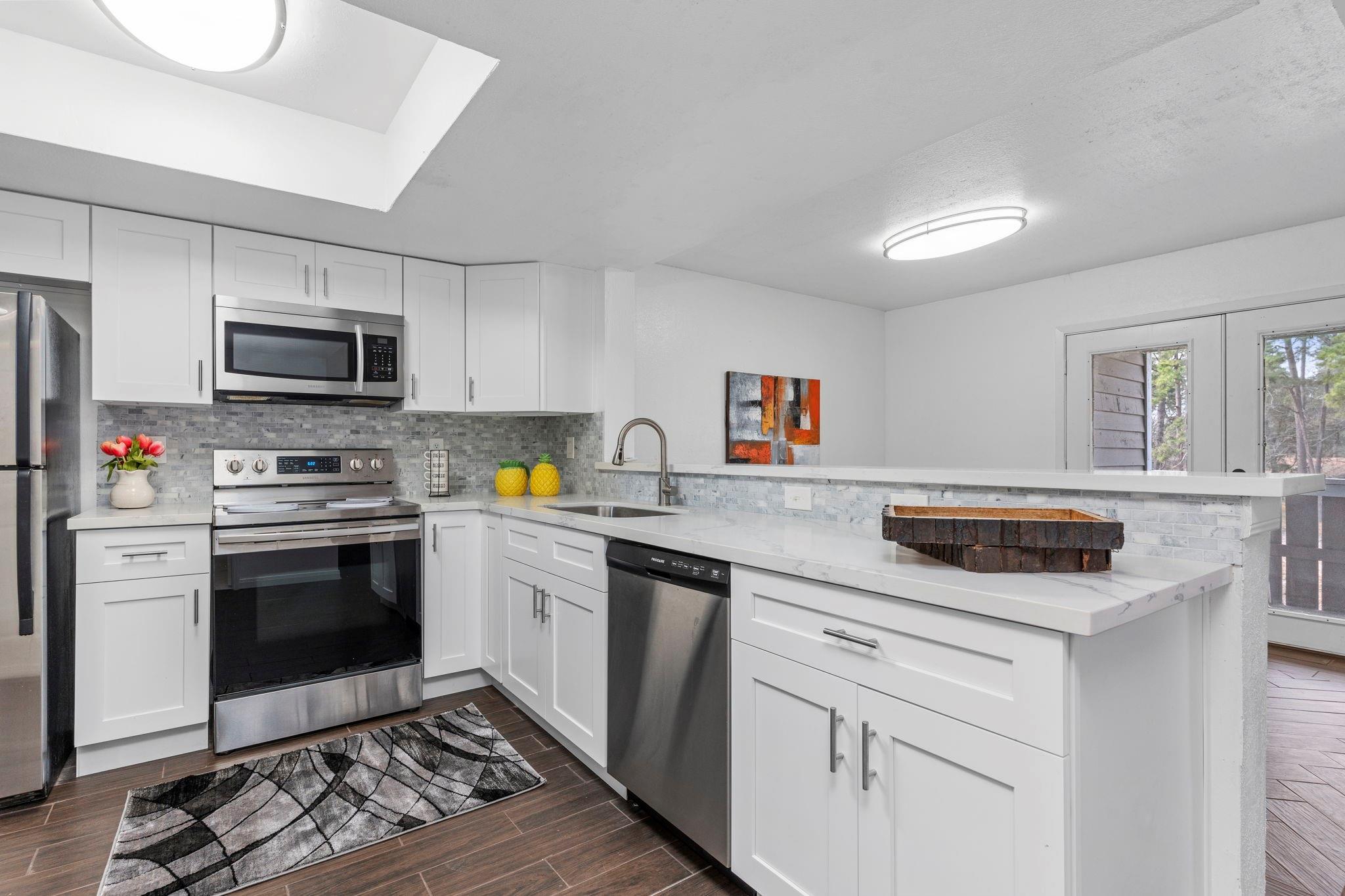 4444 Victory Drive Drive #1108 — photo