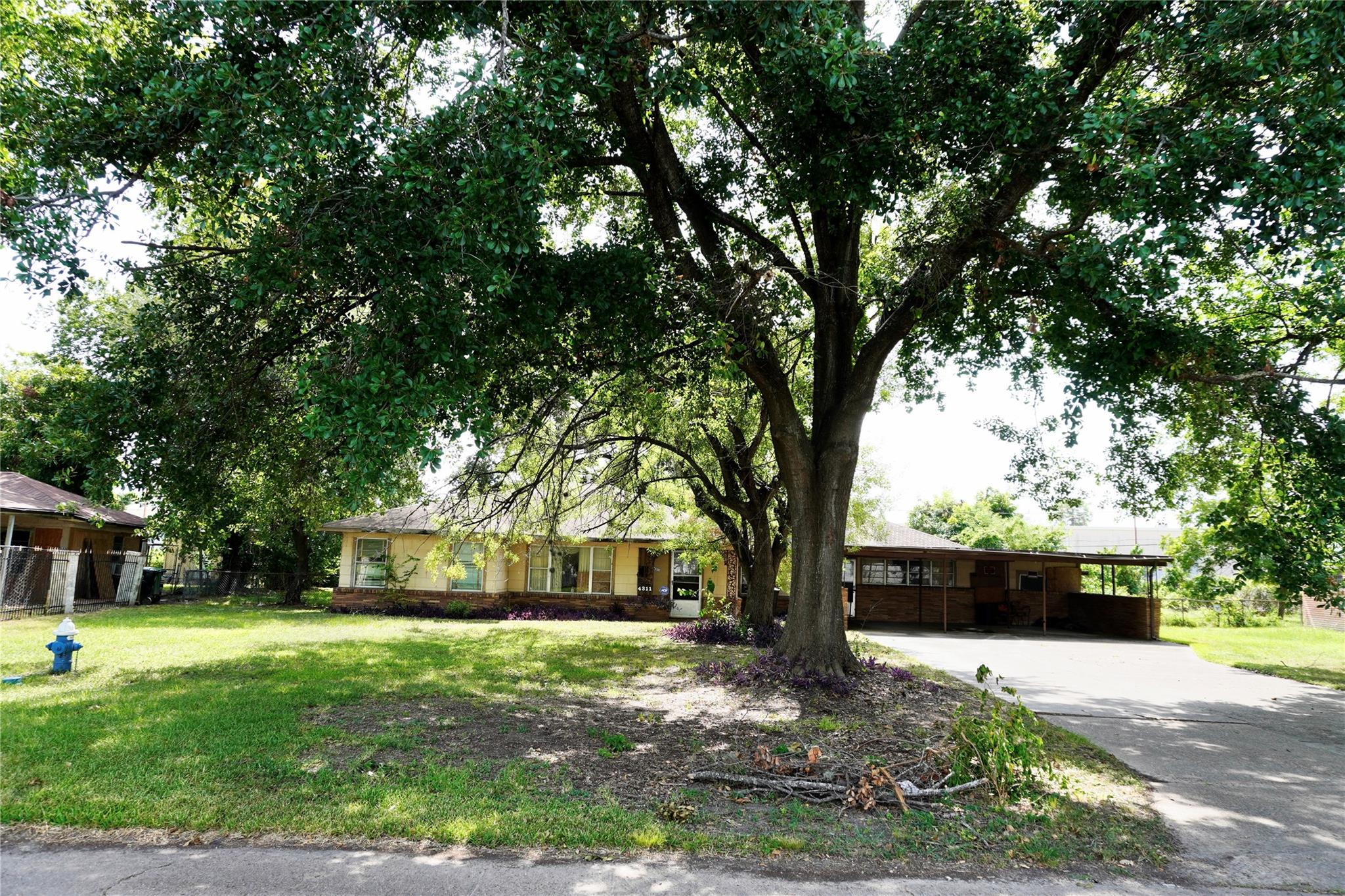 4311 Tulane Street — photo