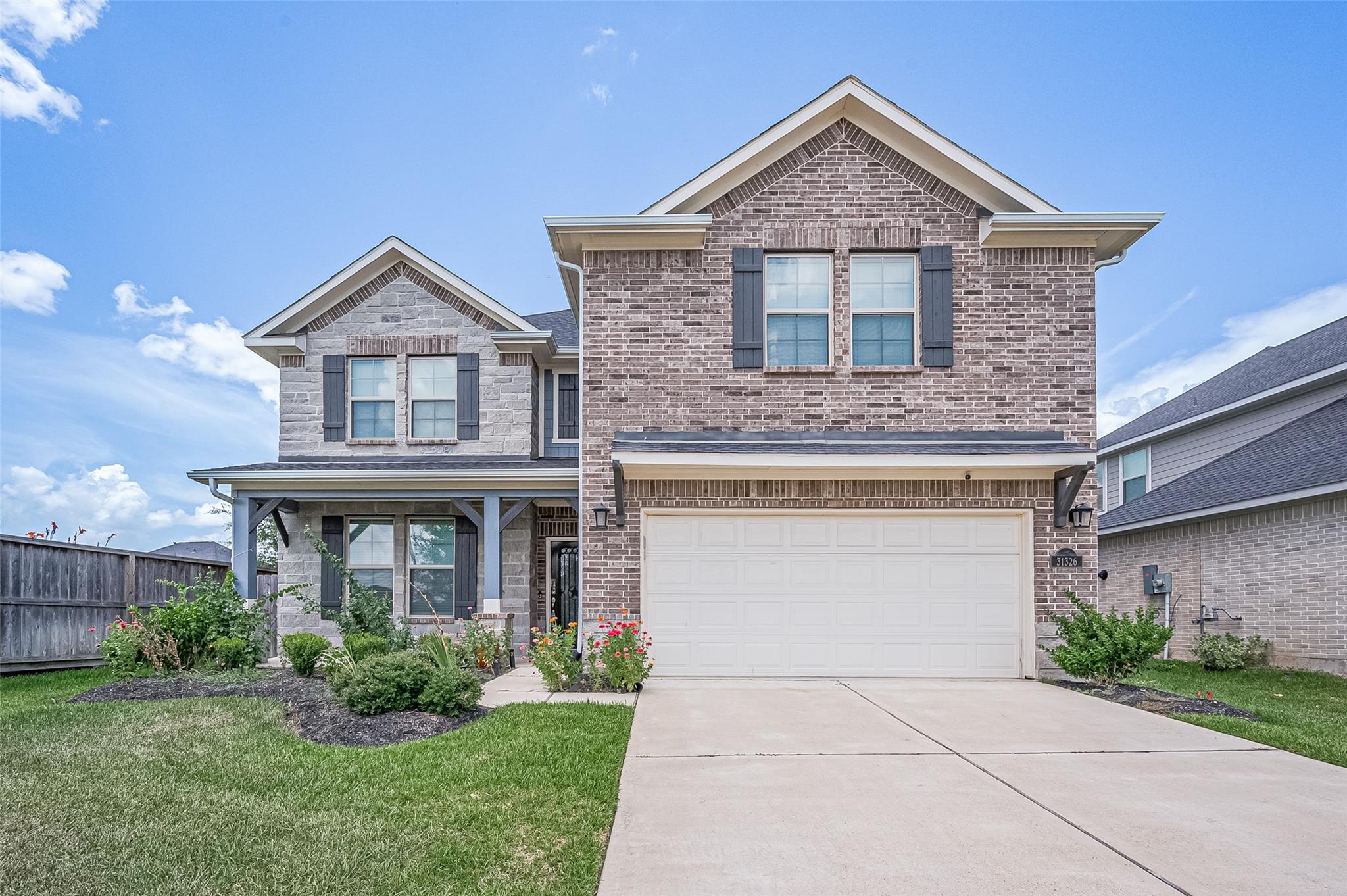31326 Whitfield Court — photo