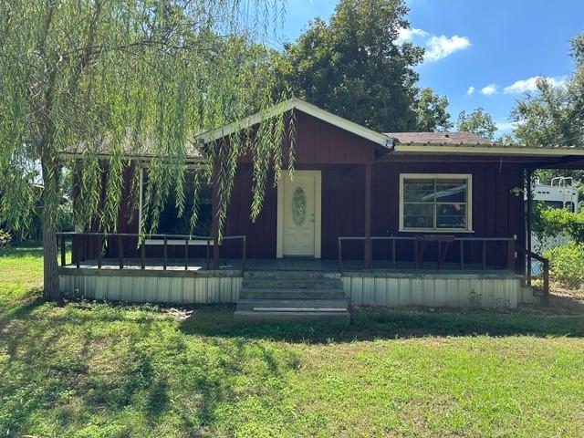 809 E Clark Avenue — photo