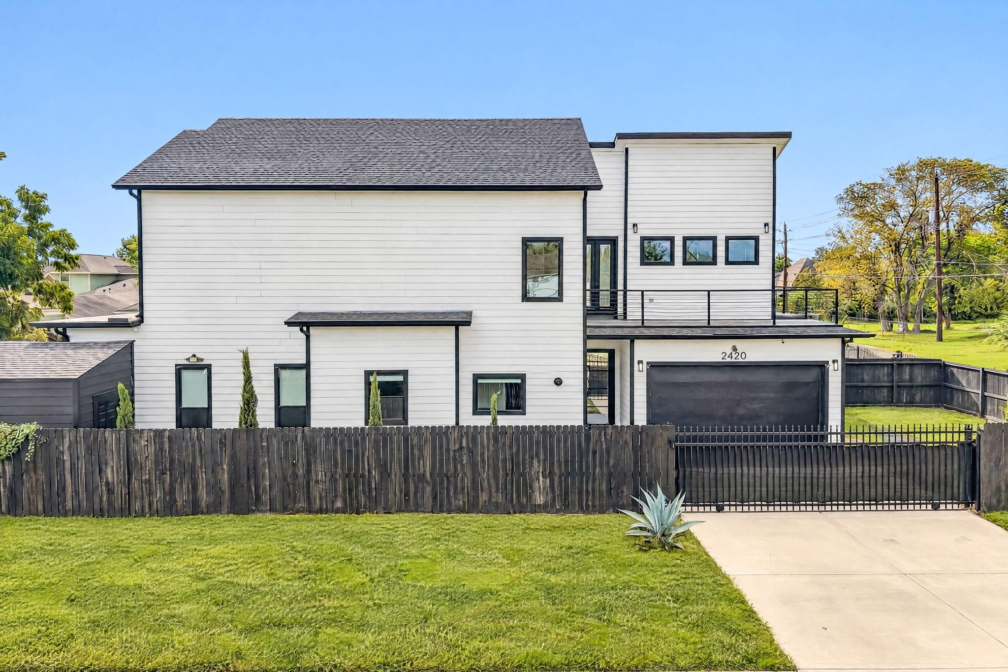 2420 Sumpter Street — photo