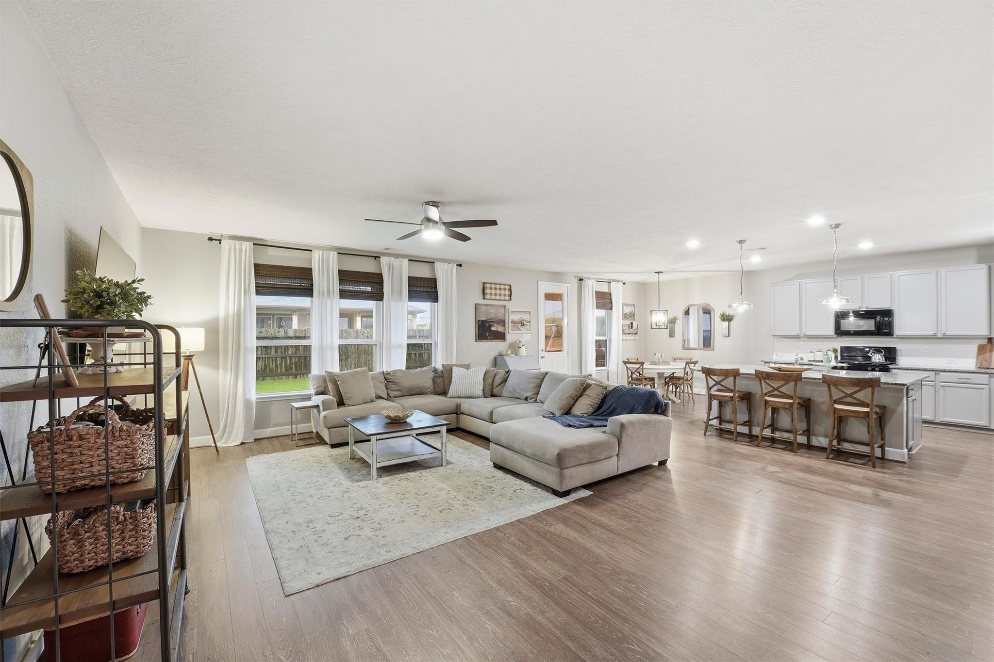 3502 Saxton Green Road — photo