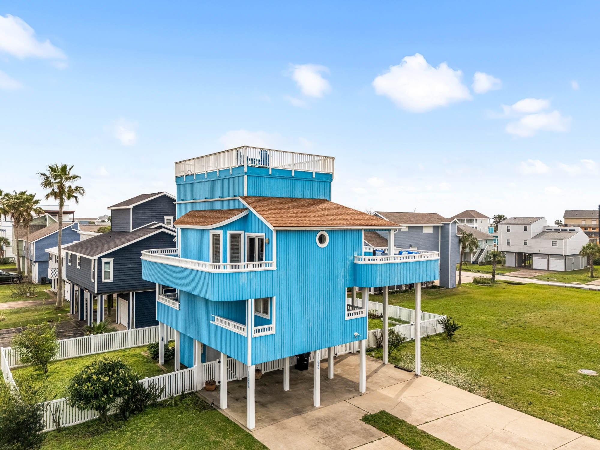 13649 Pirates Beach Boulevard — photo