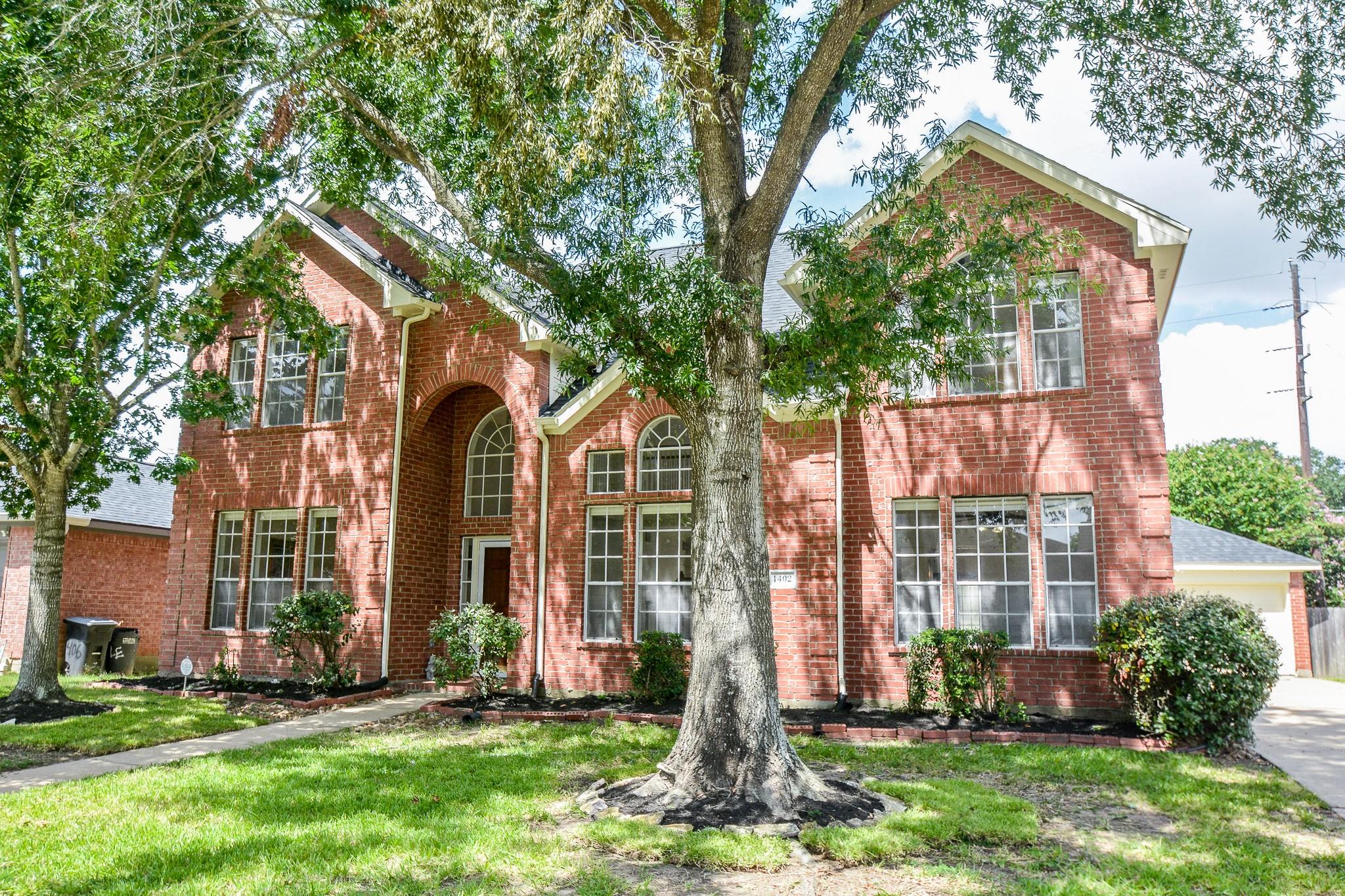 1402 Brook Grove Drive — photo