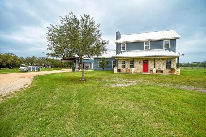 1345 E Old Hallettsville Road — photo