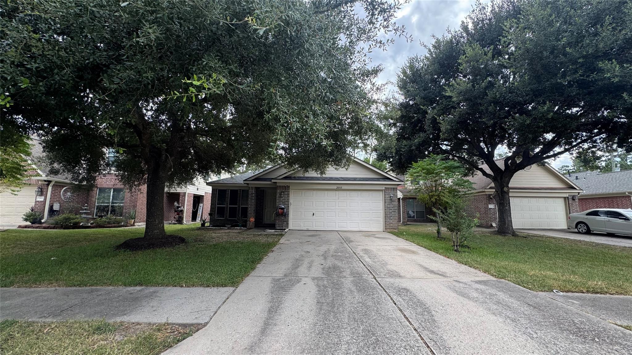 20935 Fox Cliff Lane — photo