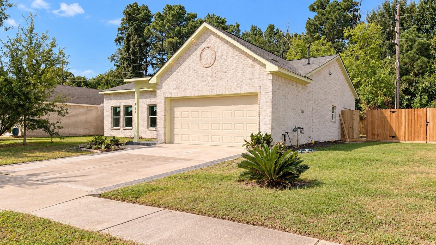 8715 Victoria Forest Drive — photo