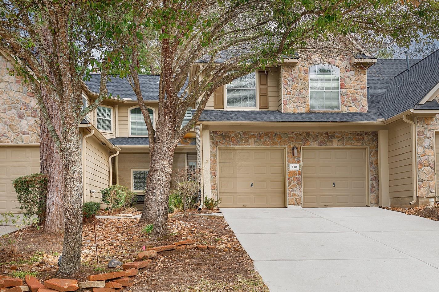 110 N Valley Oaks Circle — photo