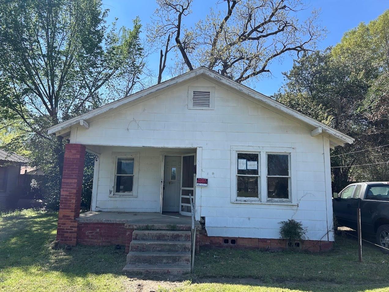 1111 Austin Street — photo