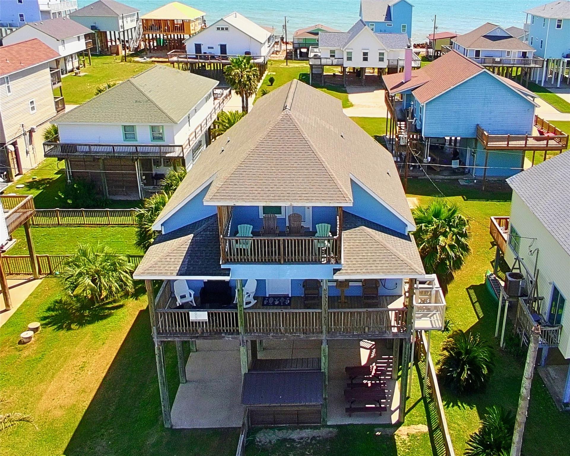 12930 Buccaneer Parkway — photo