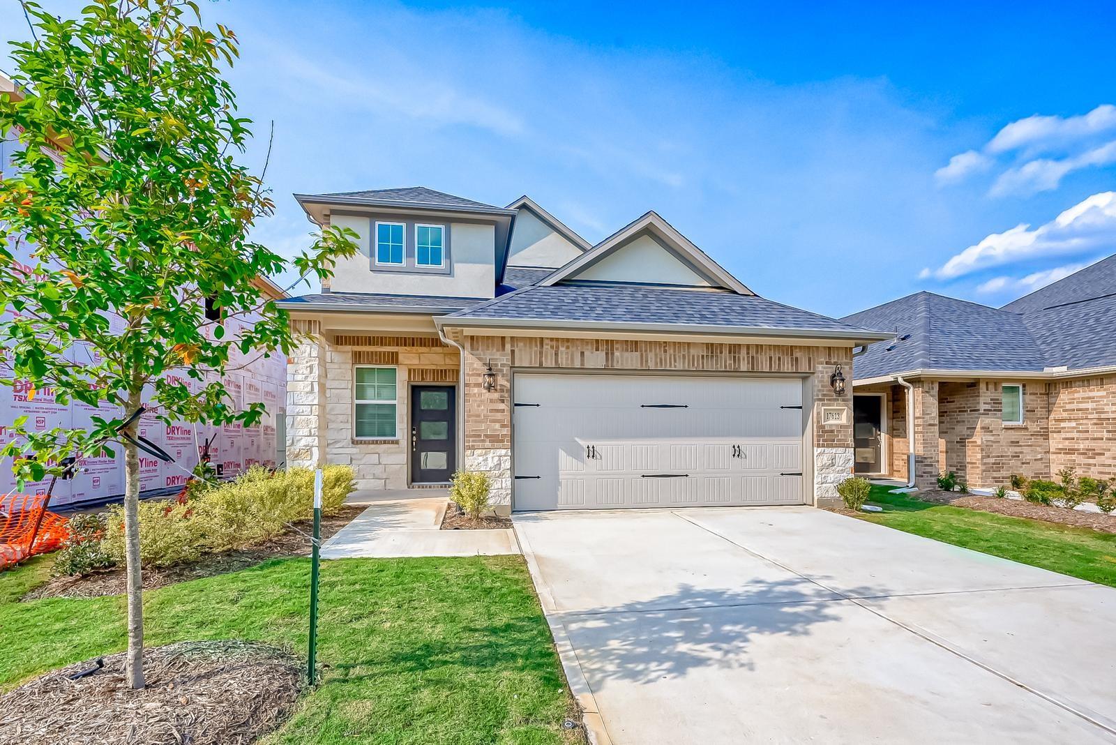 17613 Rosette Grass Drive — photo