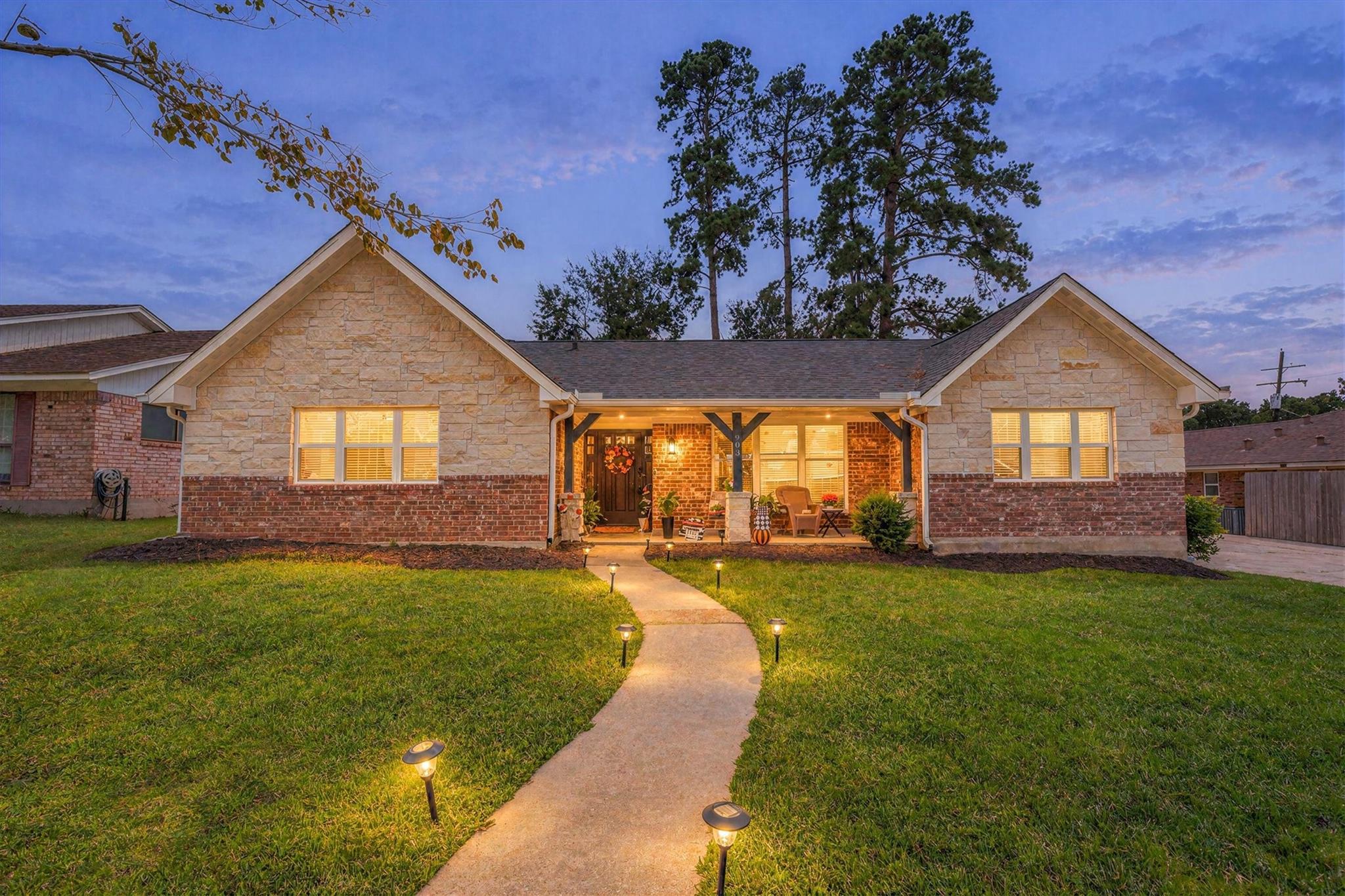 903 Northpine Drive — photo