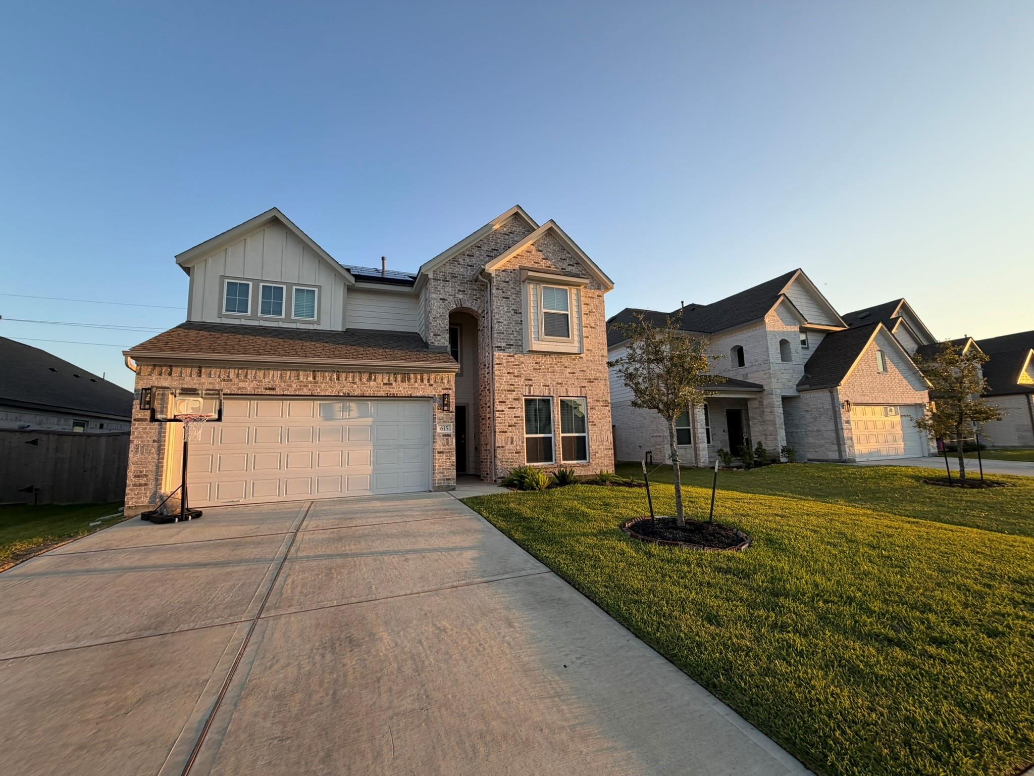 2335 Spring Hollow Drive — photo