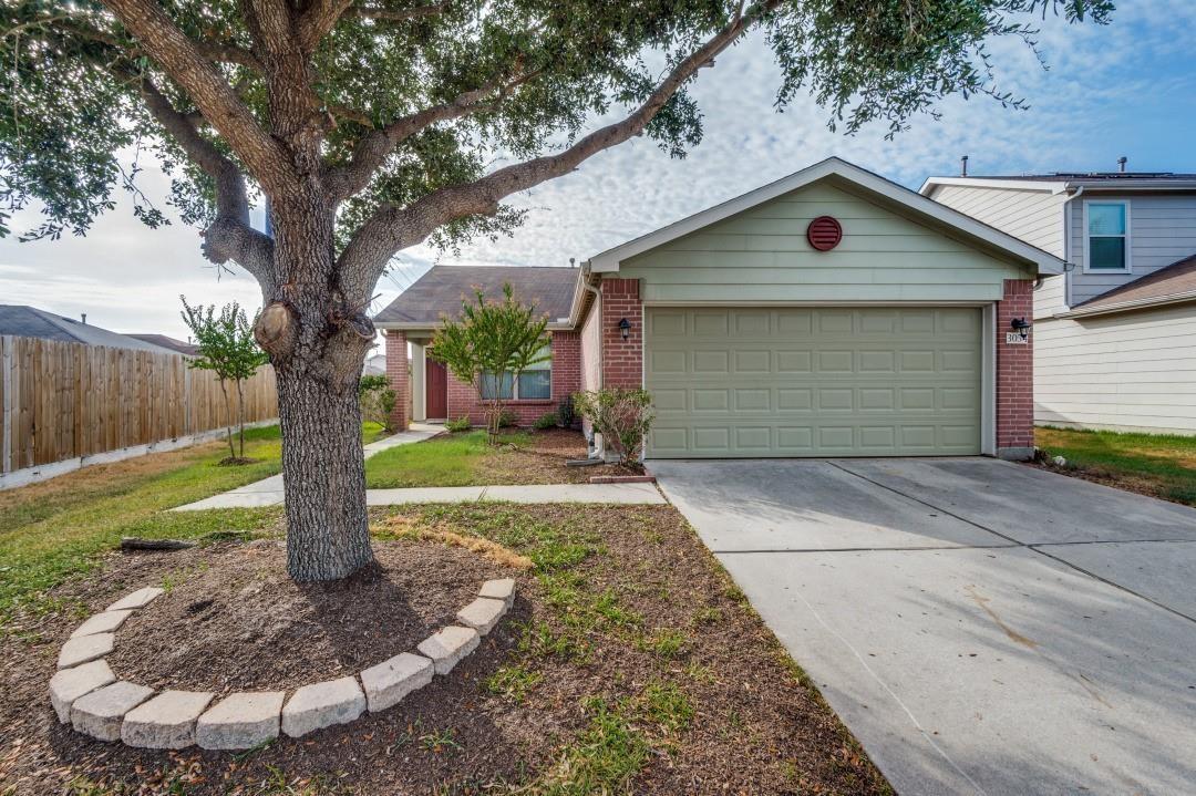 3054 Legends York Drive — photo