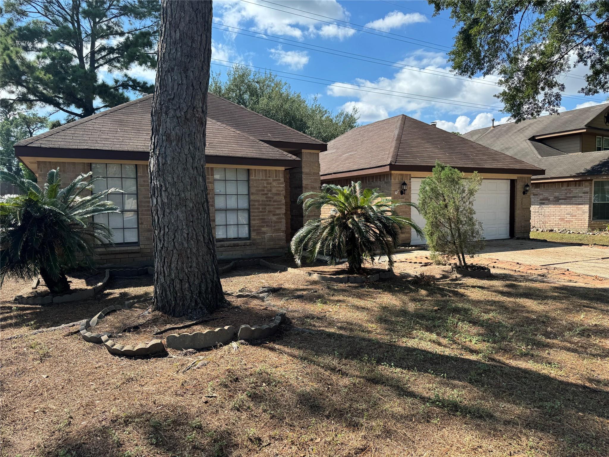 9911 Orangevale Drive — photo