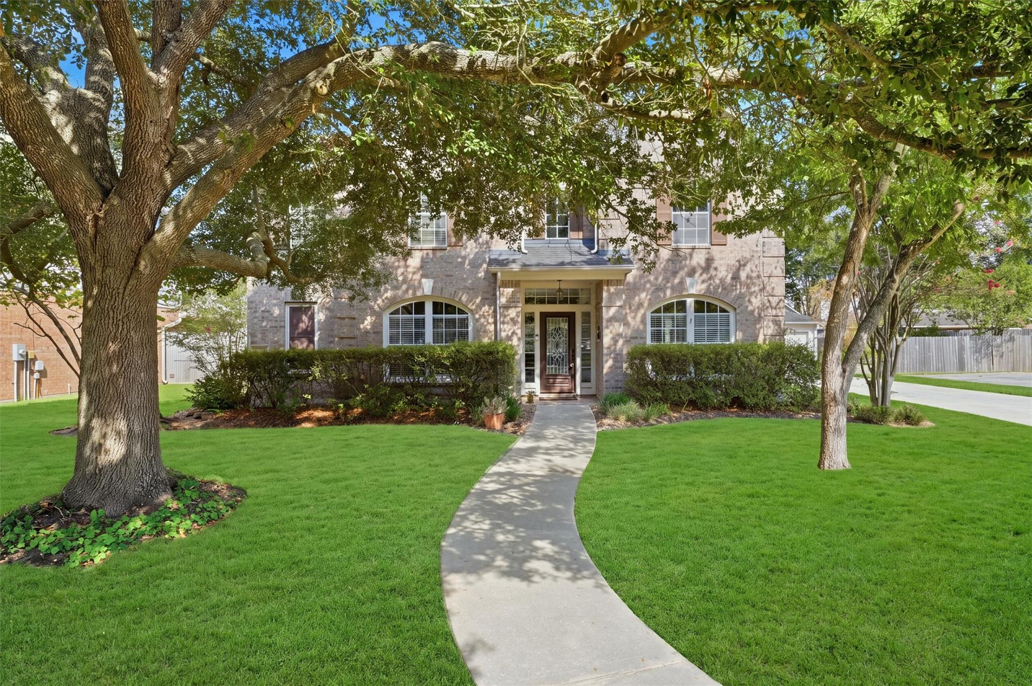 2443 Riverway Oak Drive — photo