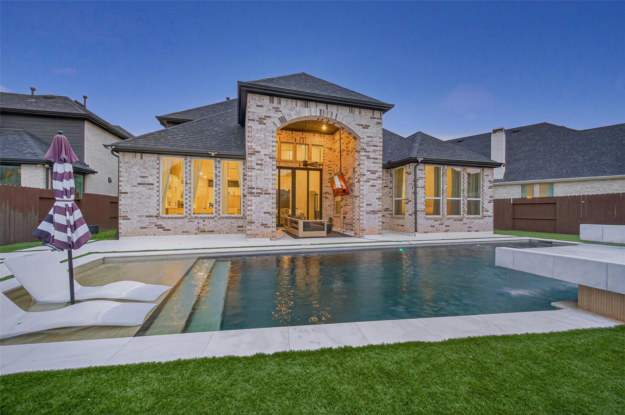 9011 Delta Place Court — photo